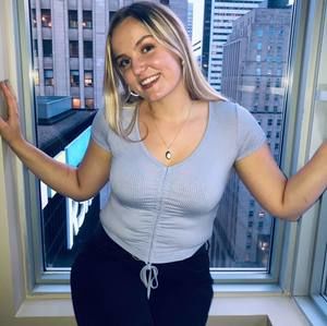 Meet your Posher, Nathalie